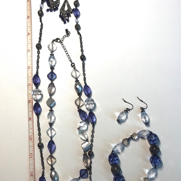 2 sets of matching necklaces with geometric beads, earrings and bracelet - blue - Picture 6 of 10